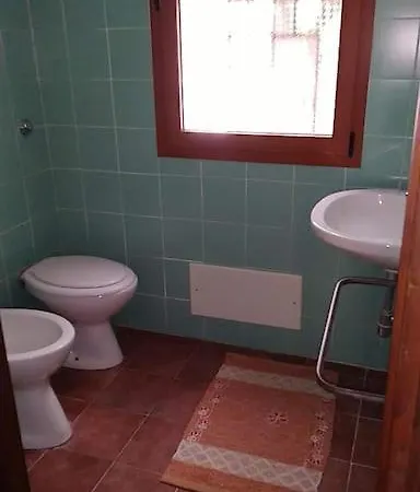 I Mandorli 1 Con Giardino Vakantiehuis